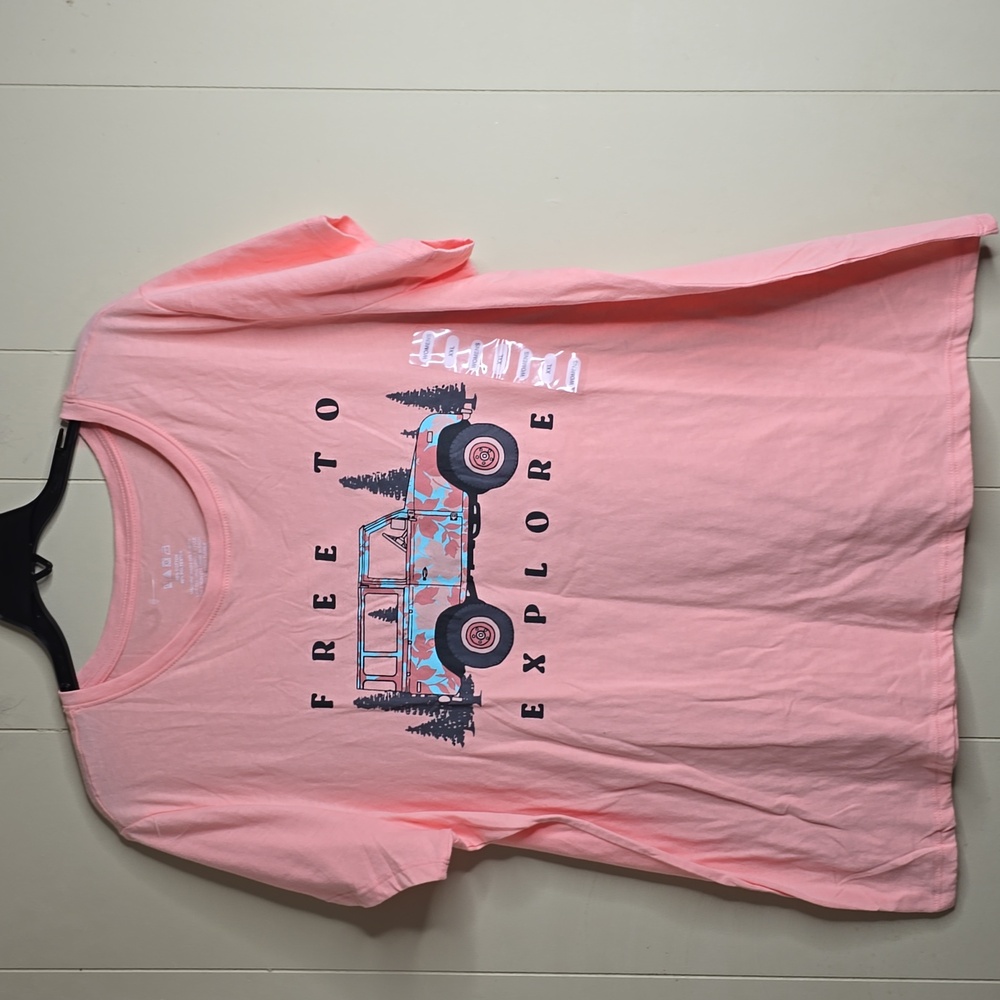 WOMEN'S Free To Explore Tee Shirt XXL